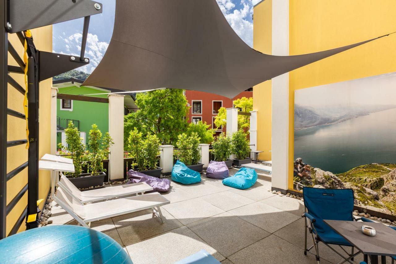 Hotel Santoni Freelosophy *** Torbole Sul Garda Esterno foto
